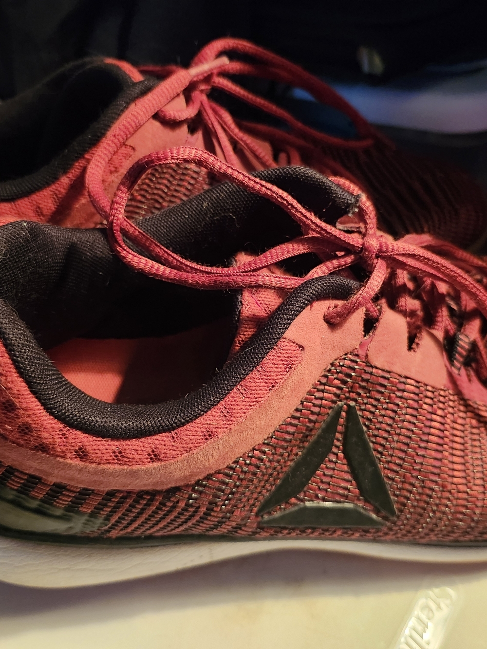 JJ Watts Men's "Rich Magma" Athletic Shoes
